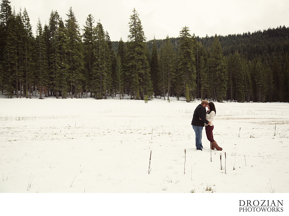 Butte-Meadows-Snow-Engagement-Session-007